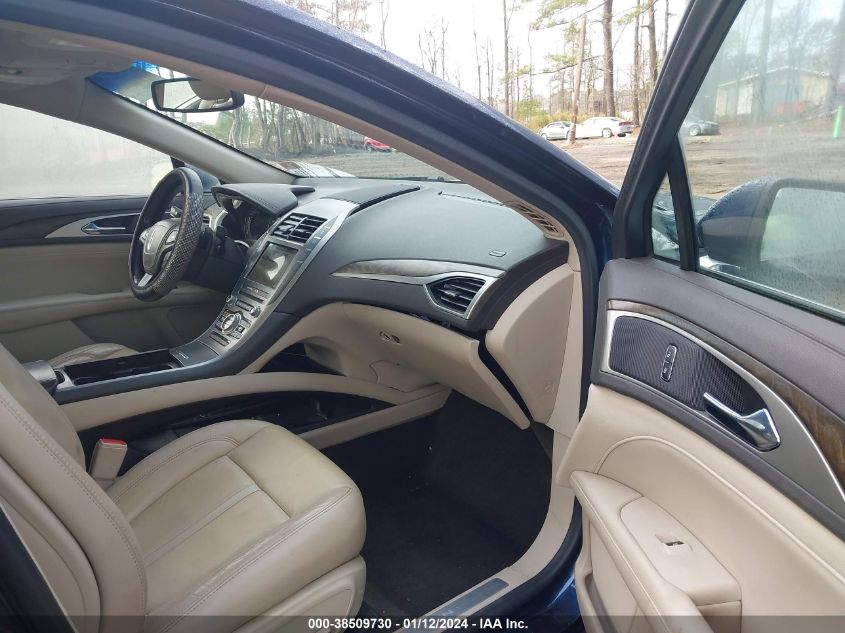 2017 LINCOLN MKZ SELECT - 3LN6L5D99HR612695