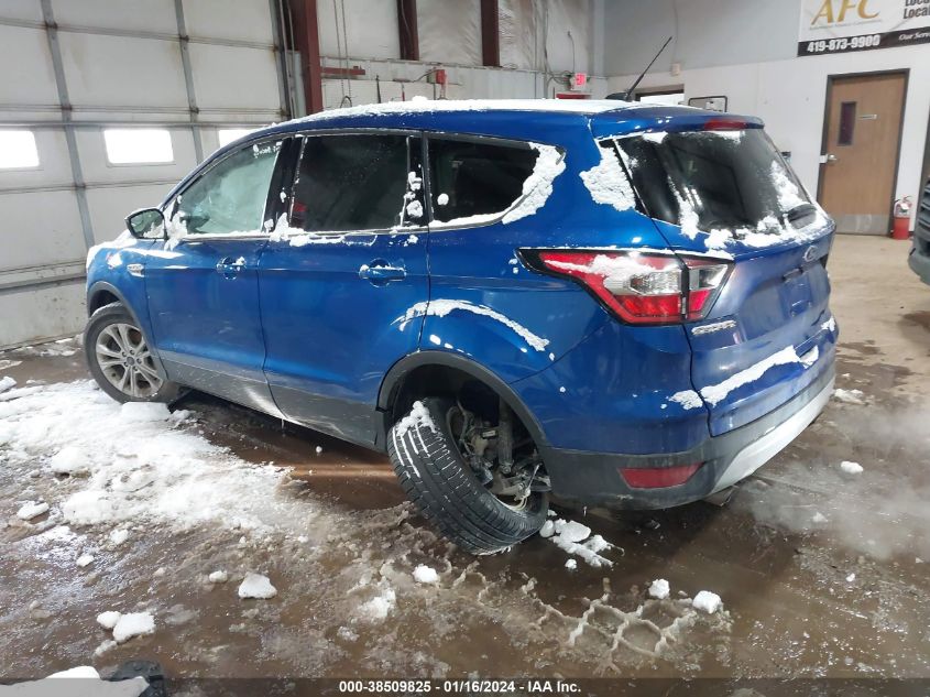 2017 FORD ESCAPE SE - 1FMCU9GD1HUC77612