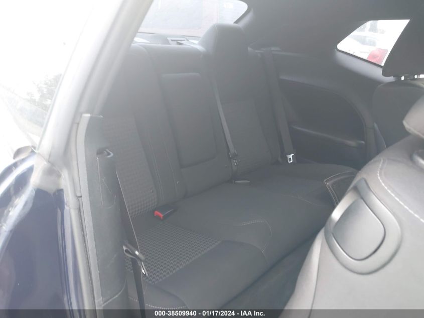 2015 DODGE CHALLENGER SXT OR R/T - 2C3CDZAG5FH861555
