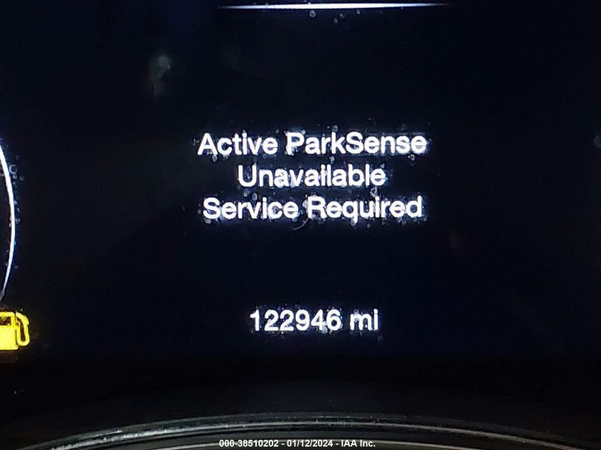 2018 JEEP GRAND CHEROKEE SUMMIT - 1C4RJFJT6JC136598