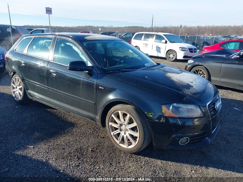 2013 AUDI A3 PREMIUM PLUS - WAUMFAFM7DA004236