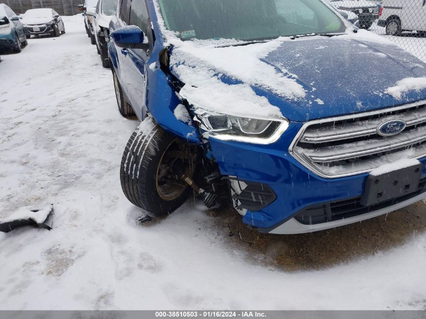 2017 FORD ESCAPE SE - 1FMCU9GD6HUD47380