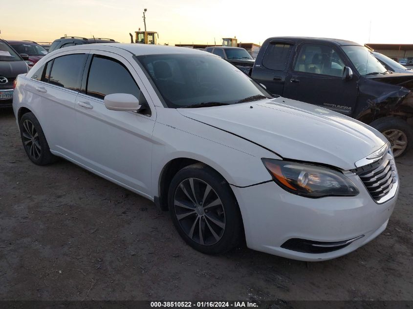 2014 CHRYSLER 200 TOURING - 1C3CCBBG2EN157568
