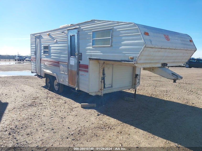 1985 PROWLER 5TH WHEEL TRAVEIL TRAILER