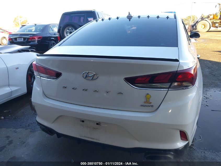 2018 HYUNDAI SONATA SPORT - 5NPE34AF0JH679005