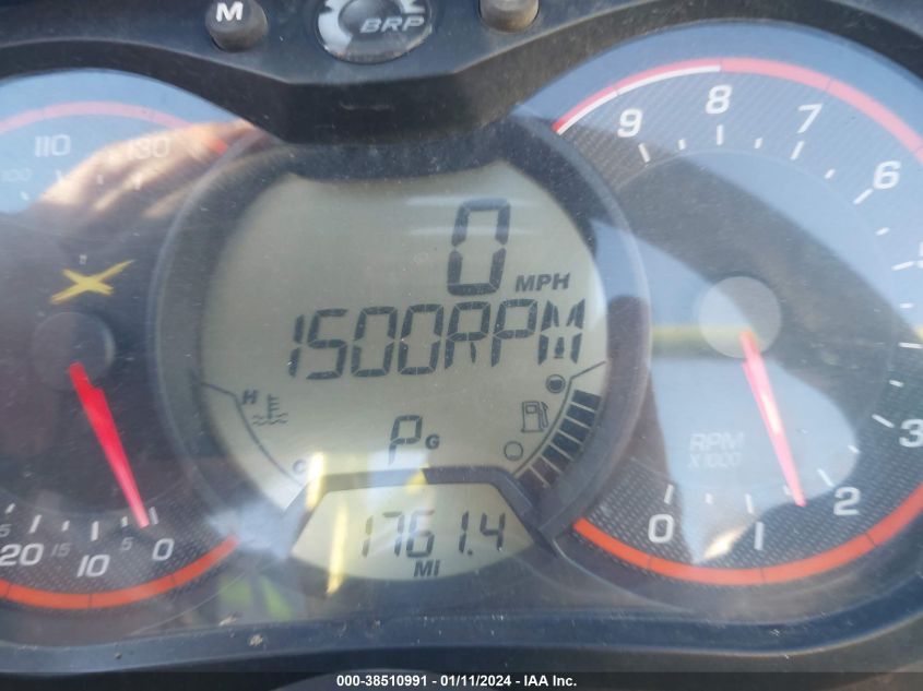2015 CAN-AM MAVERICK 1000R X MR 3JBPWAP23FJ000174