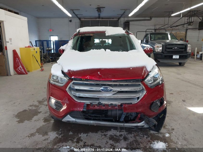 2017 FORD ESCAPE SE - 1FMCU9GD4HUC17727