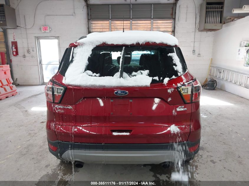 2017 FORD ESCAPE SE - 1FMCU9GD4HUC17727