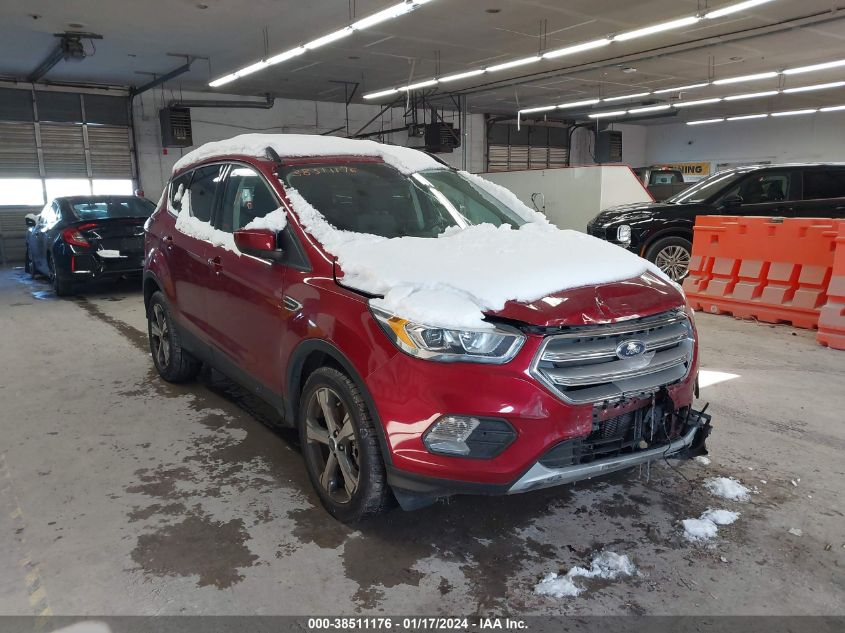 2017 FORD ESCAPE SE - 1FMCU9GD4HUC17727