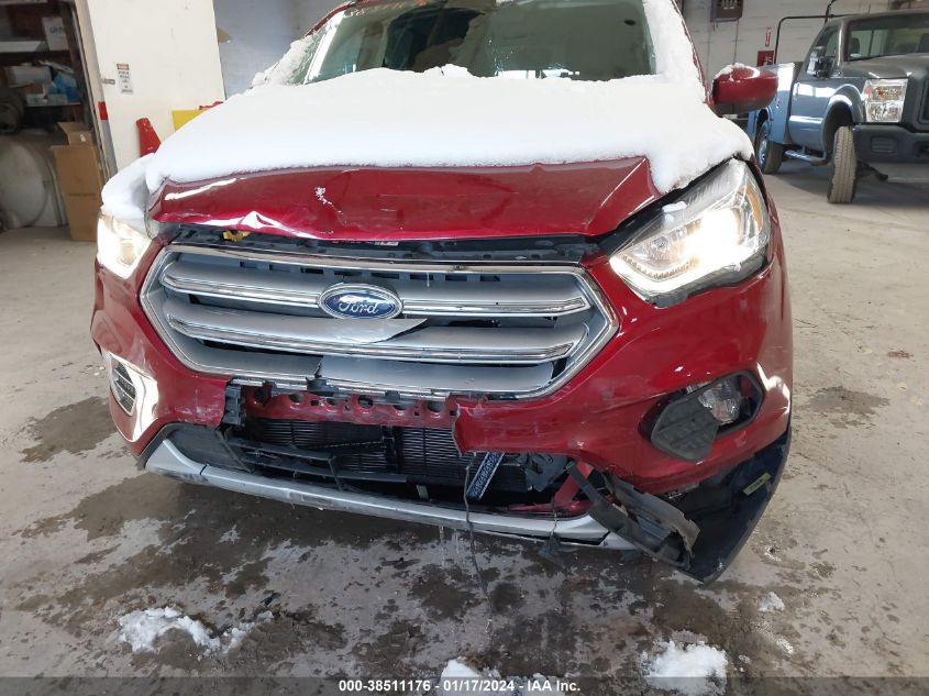 2017 FORD ESCAPE SE - 1FMCU9GD4HUC17727