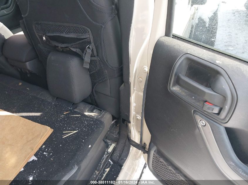 2016 JEEP WRANGLER UNLIMITED SPORT - 1C4BJWDGXGL286772