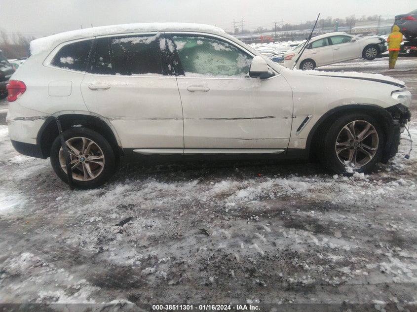 VIN 5UXTY5C02M9H61792 2021 BMW X3 XDRIVE30I