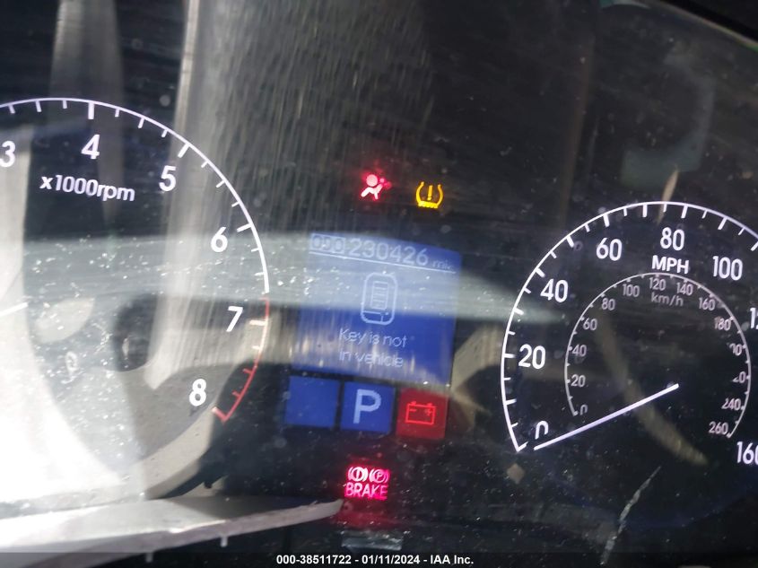 2013 HYUNDAI GENESIS 3.8 - KMHGC4DD9DU217566