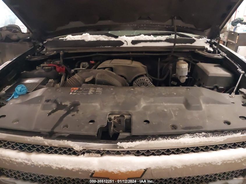 2013 CHEVROLET SILVERADO 1500 LS - 1GCRCREA2DZ401295