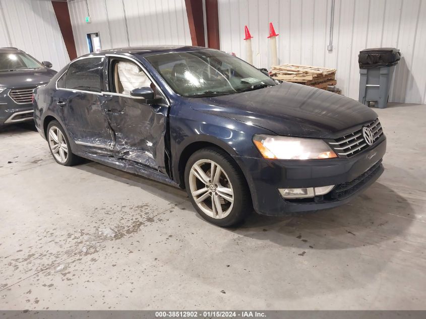 2015 VOLKSWAGEN PASSAT SE - 1VWBV7A34FC074375