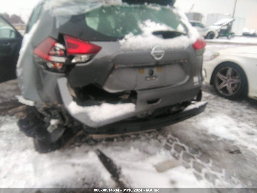 VIN KNMAT2MV8JP543716 2018 NISSAN ROGUE S