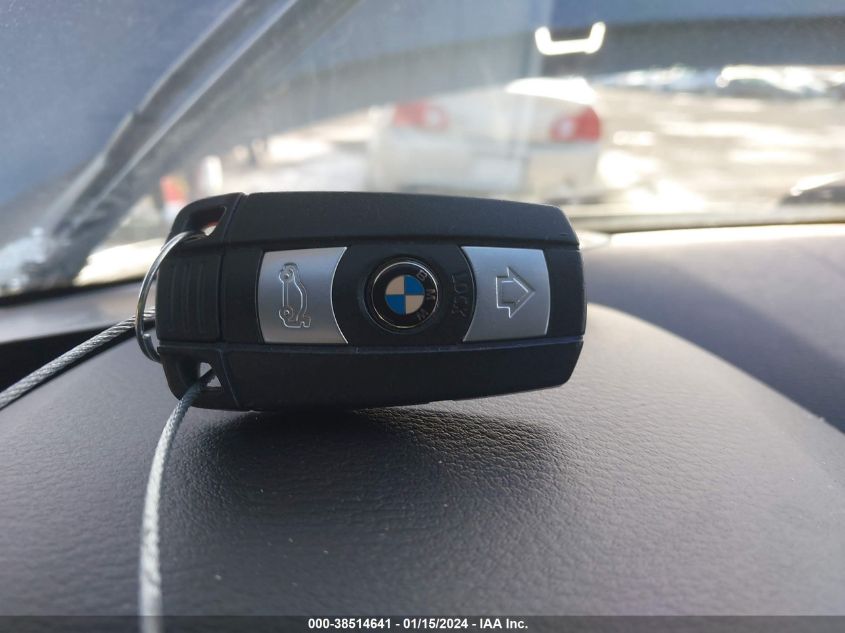2013 BMW X1 XDRIVE28I - WBAVL1C59DVR90405
