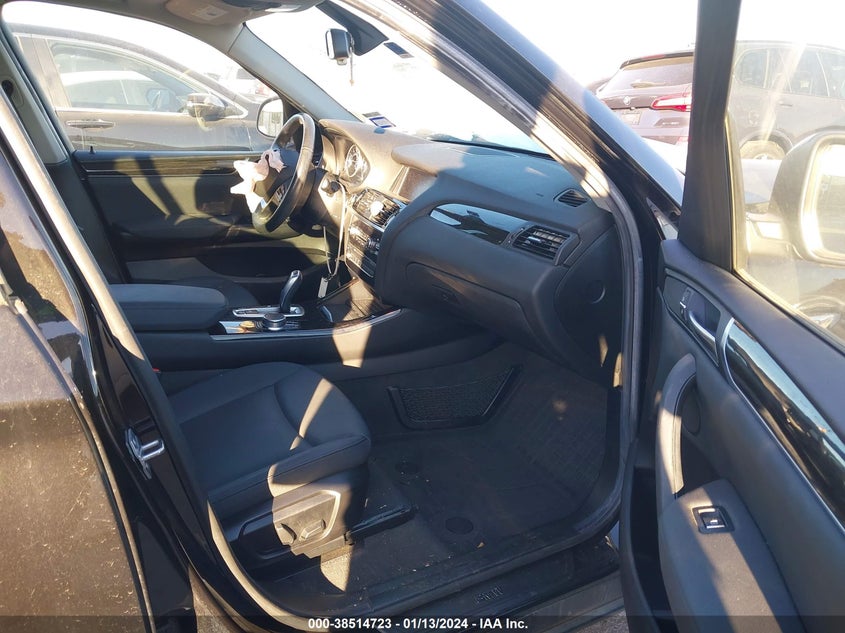 VIN 5UXWZ7C36H0V89550 2017 BMW X3 SDRIVE28I