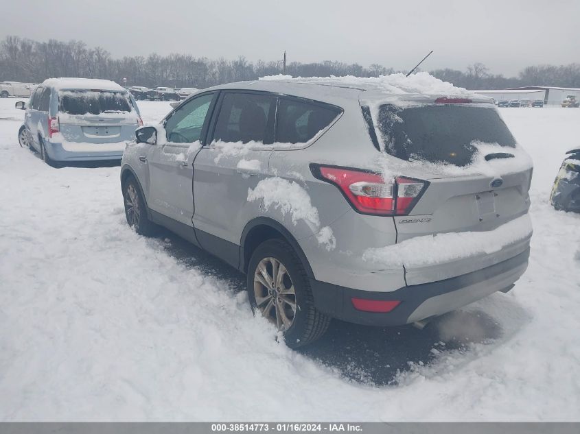 2017 FORD ESCAPE SE - 1FMCU0G98HUD67170