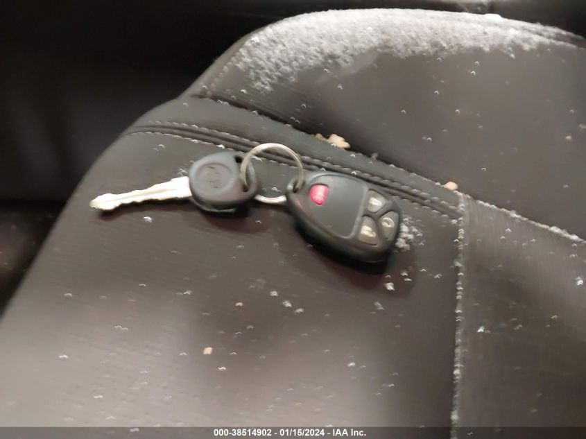 2015 CHEVROLET TRAVERSE LT - 1GNKVGKD0FJ132804