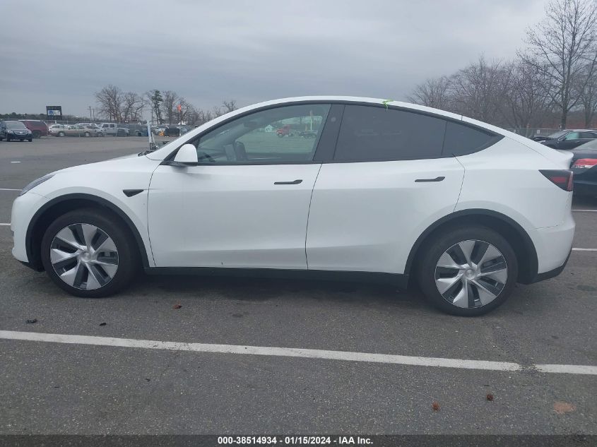 2023 TESLA MODEL Y - 7SAYGDEE1PF834738