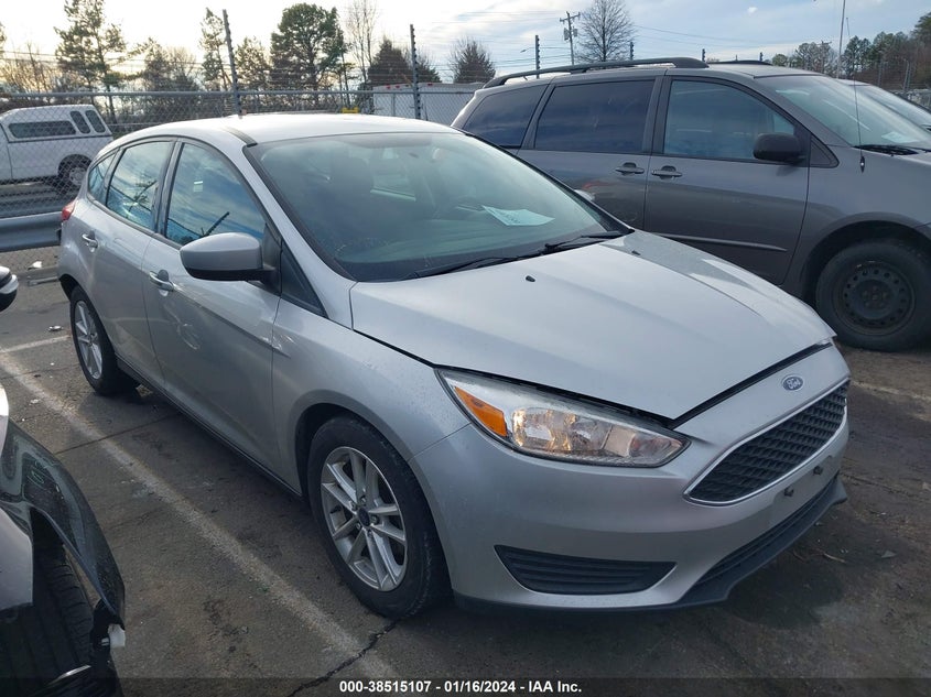 VIN 1FADP3K26JL324041 2018 FORD FOCUS SE