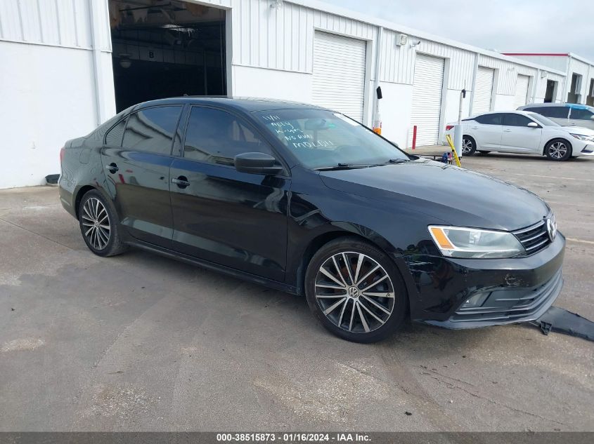 2016 VOLKSWAGEN JETTA 1.8T SPORT - 3VWD17AJ5GM297219