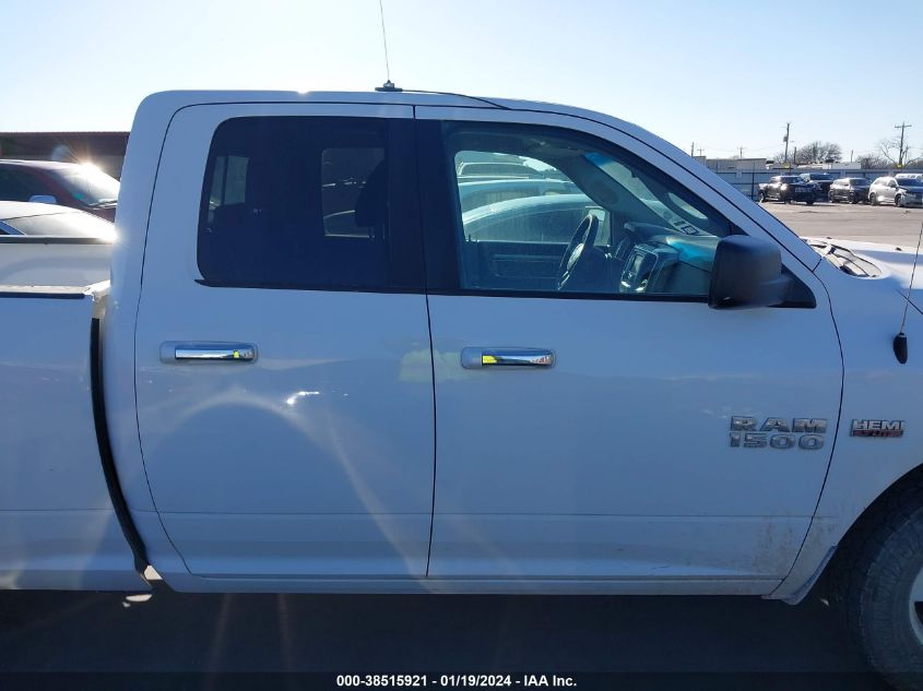 2018 RAM 1500 SLT QUAD CAB 4X2 6'4 BOX - 1C6RR6GT7JS287639