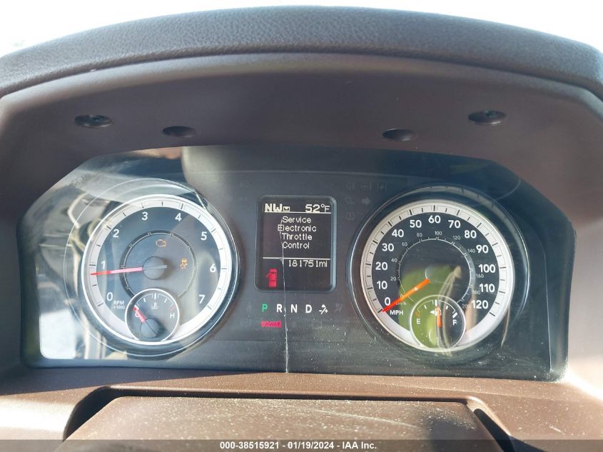 2018 RAM 1500 SLT QUAD CAB 4X2 6'4 BOX - 1C6RR6GT7JS287639