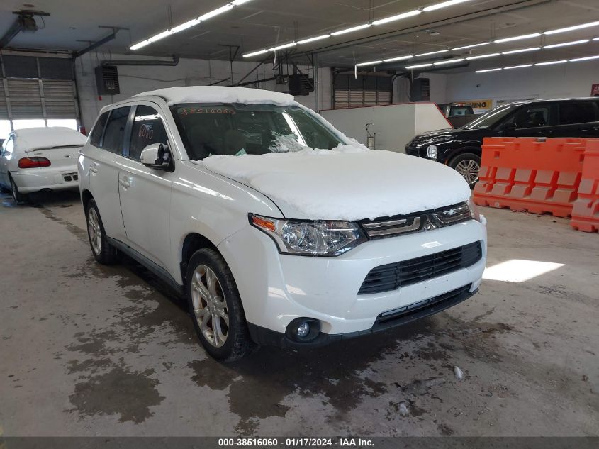 2014 MITSUBISHI OUTLANDER SE - JA4AZ3A37EZ01395