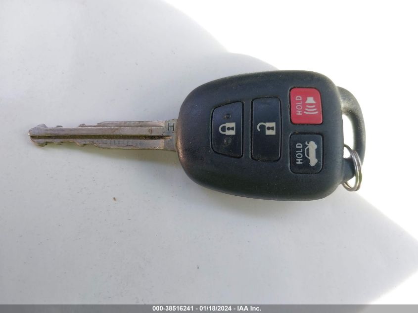 2017 TOYOTA CAMRY SE - 4T1BF1FK0HU799767