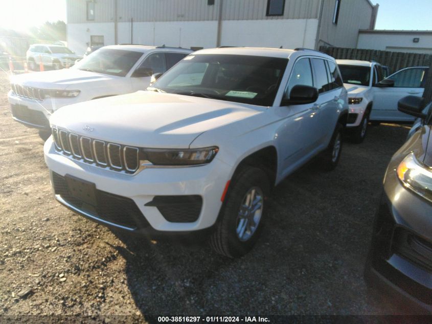 2024 JEEP GRAND CHEROKEE LAREDO 4X4 - 1C4RJHAG9R8957823