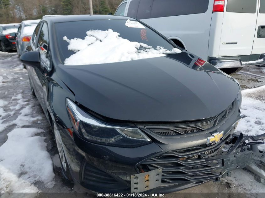 2019 CHEVROLET CRUZE LT - 1G1BE5SM7K7134806