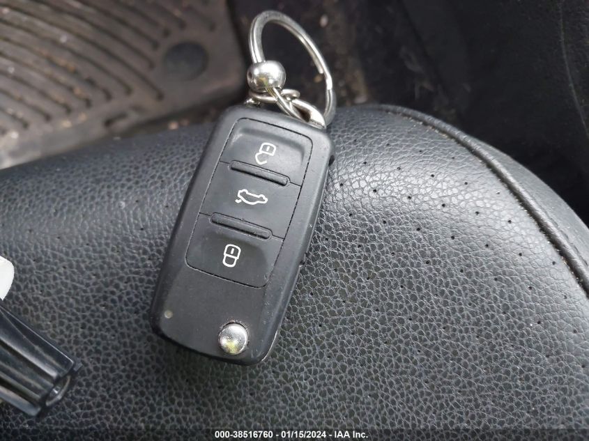 2017 VOLKSWAGEN JETTA SE - 3VWDB7AJ6HM285076