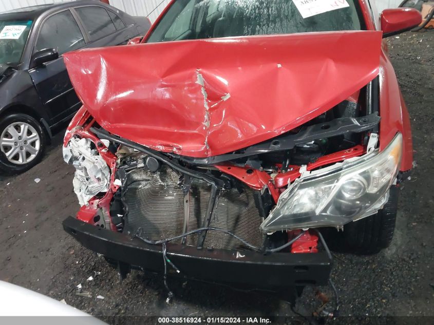 2013 TOYOTA CAMRY SE - 4T1BF1FKXDU668131
