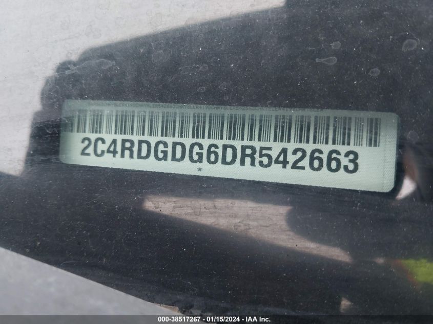 2013 DODGE GRAND CARAVAN CREW - 2C4RDGDG6DR542663
