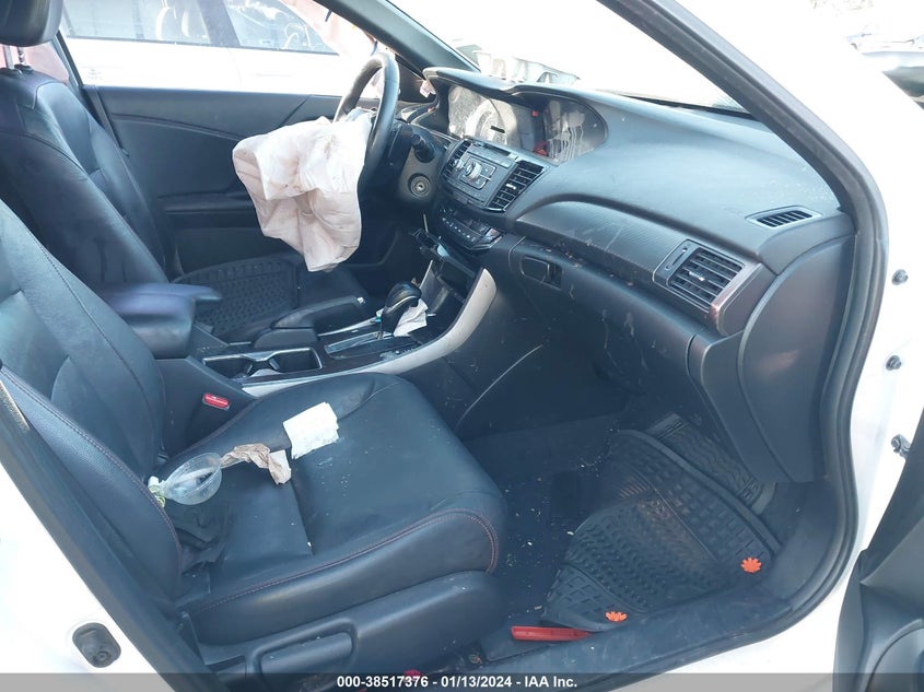 VIN 1HGCR2F15HA044470 2017 HONDA ACCORD SPORT SE