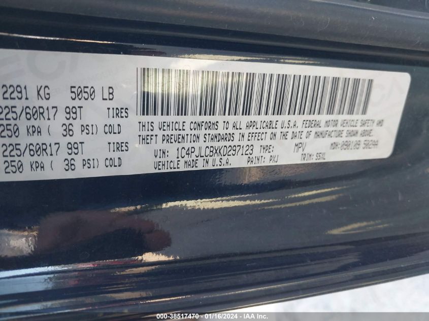 2019 JEEP CHEROKEE LATITUDE FWD - 1C4PJLCBXKD297123