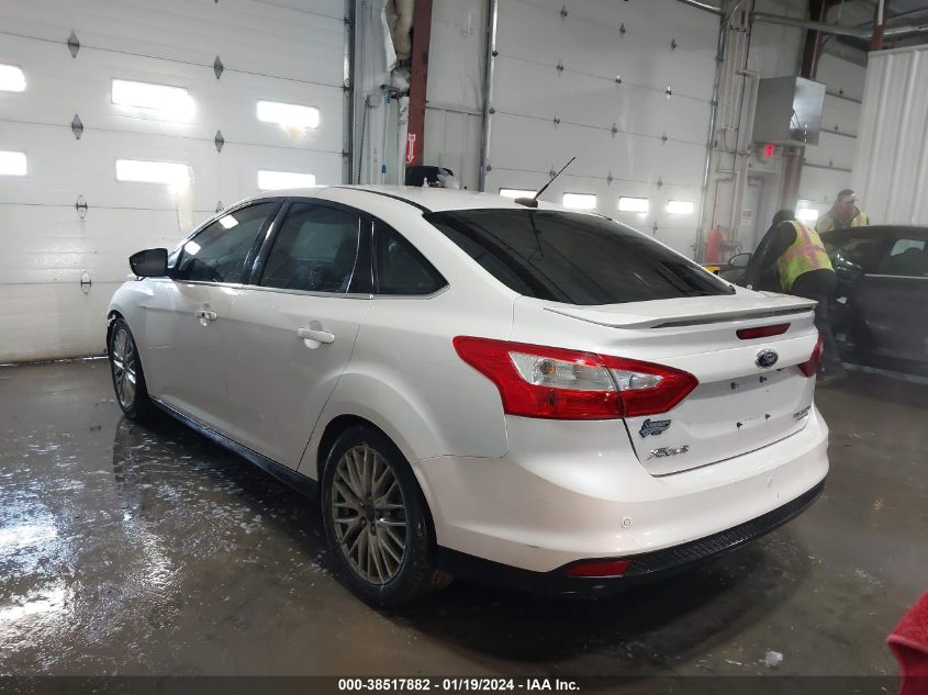 2014 FORD FOCUS TITANIUM - 1FADP3J23EL236815