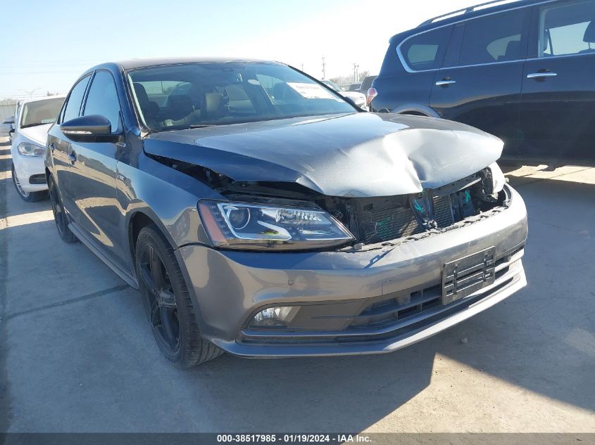 2016 VOLKSWAGEN JETTA HYBRID SEL PREMIUM 3VW637AJ1GM269503