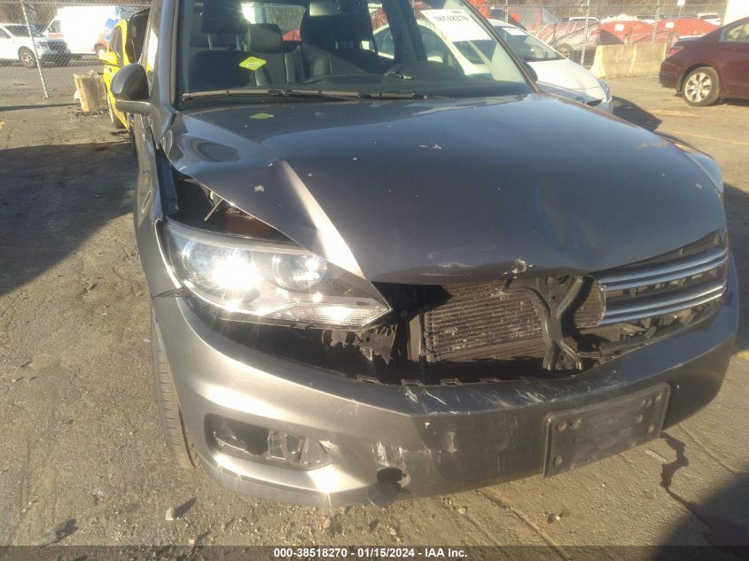 2016 VOLKSWAGEN TIGUAN S/SE/SEL/R-LINE - WVGBV7AX1GW576374