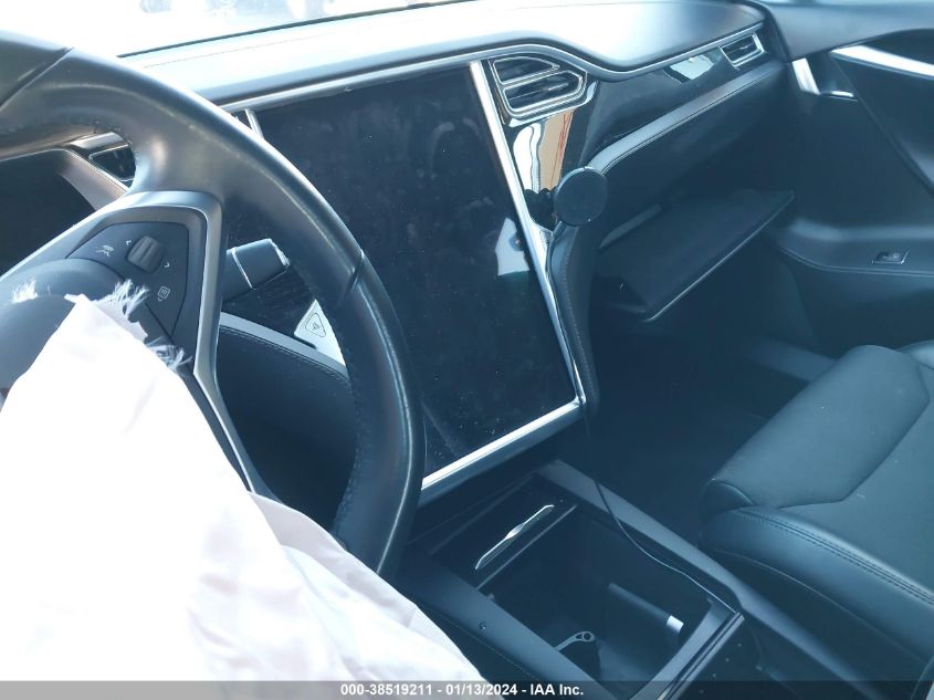 2017 TESLA MODEL S 60/75 - 5YJSA1E15HF213911