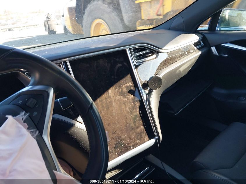 2017 TESLA MODEL S 60/75 - 5YJSA1E15HF213911