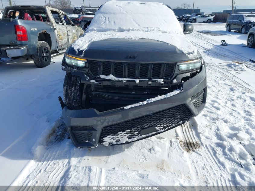 2022 JEEP GRAND CHEROKEE LAREDO - 1C4RJHAG2N8615804