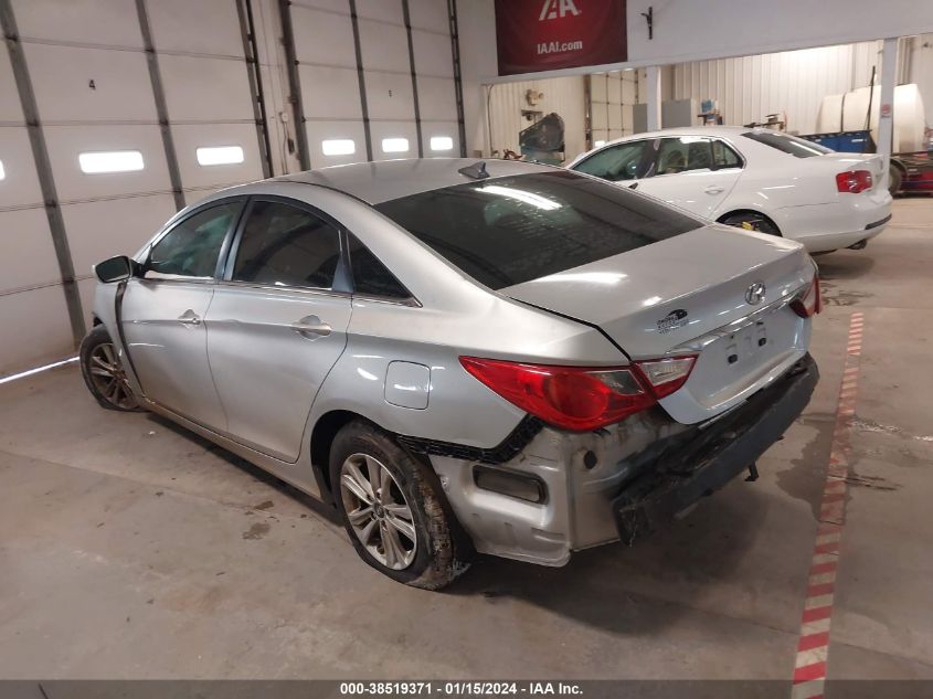 2013 HYUNDAI SONATA GLS - 5NPEB4AC7DH656639