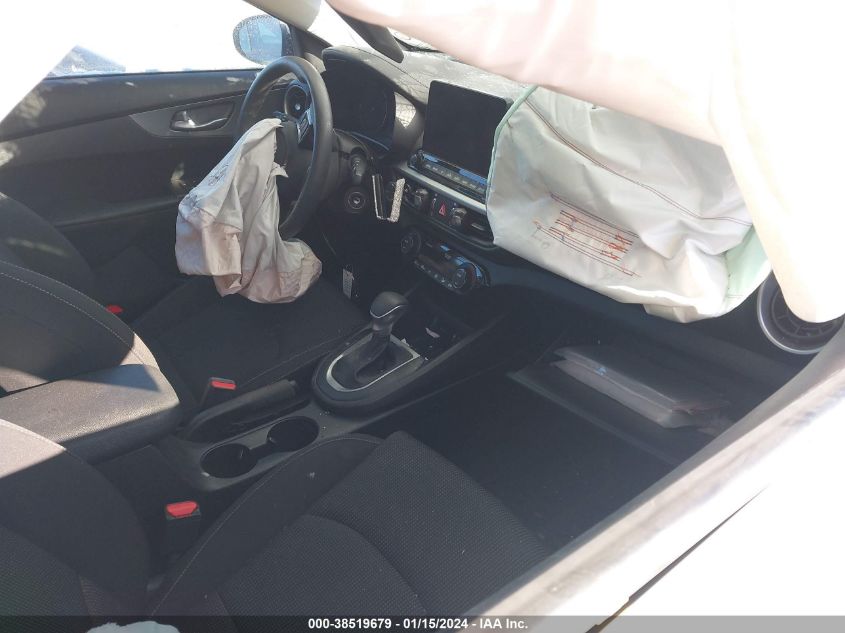 2019 KIA FORTE FE/LX/LXS - 3KPF24AD2KE034755