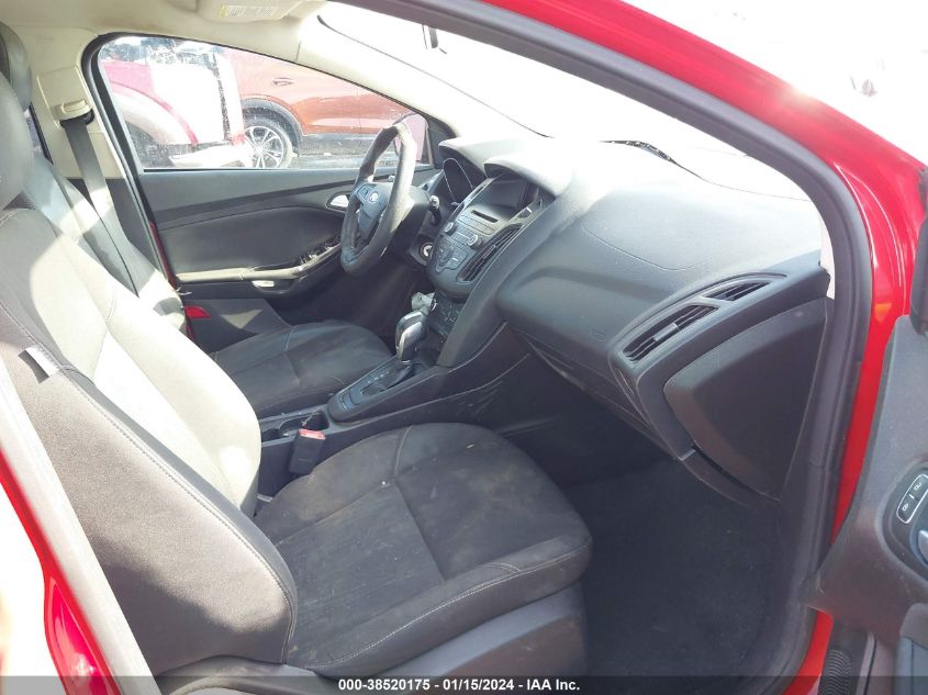 2015 FORD FOCUS SE - 1FADP3K22FL288680