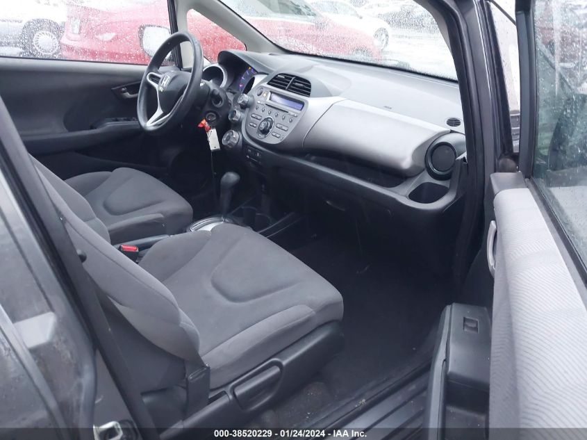 2013 HONDA FIT - JHMGE8H31DC047621