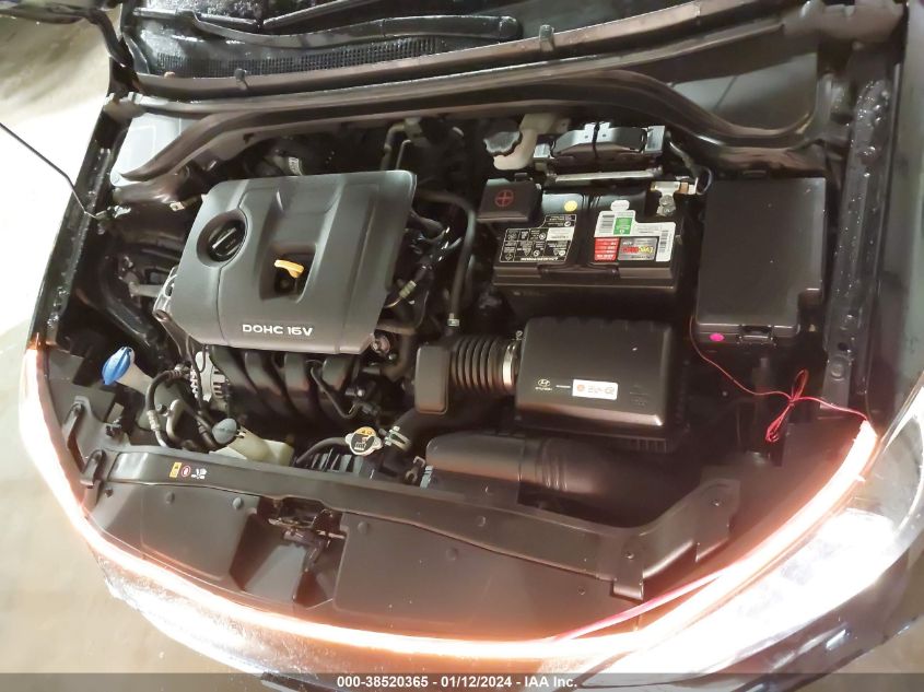2018 HYUNDAI ELANTRA SE - 5NPD74LF7JH399806