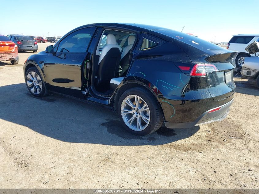 2022 TESLA MODEL Y LONG RANGE DUAL MOTOR ALL-WHEEL DRIVE - 7SAYGAEE7NF486326